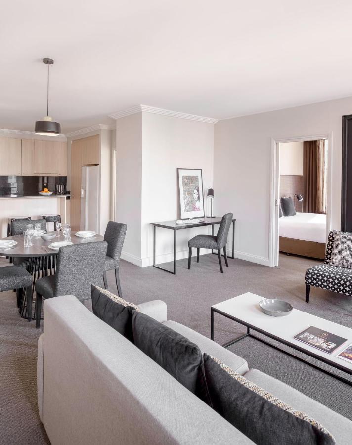 Mantra On Little Bourke Melbourne Aparthotel Bagian luar foto