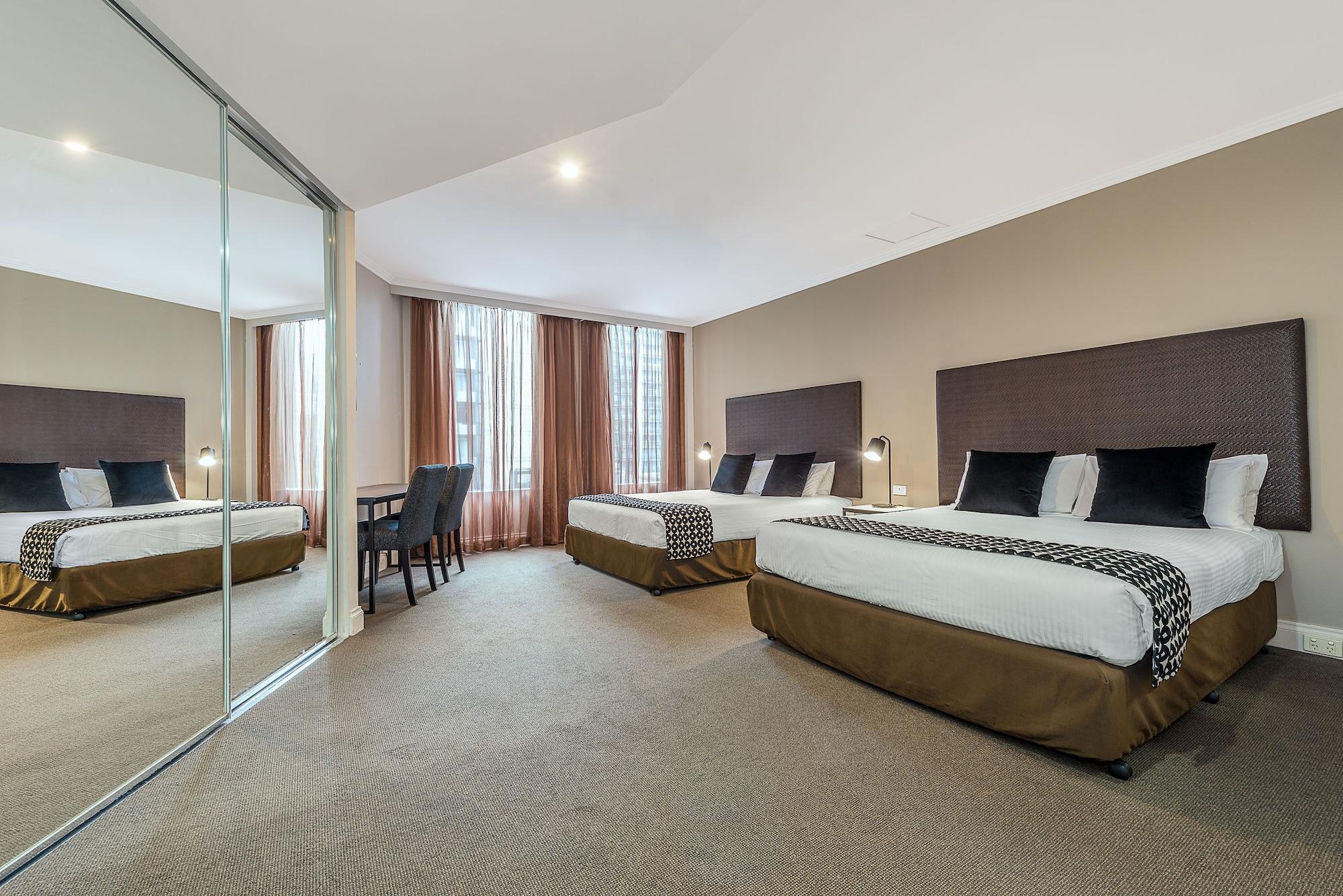 Mantra On Little Bourke Melbourne Aparthotel Bagian luar foto